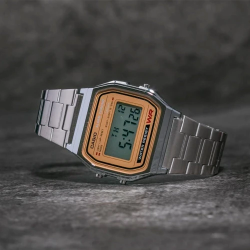 Чоловічий годинник CASIO RETRO A158WEA-9EF купити за ціною 2820 грн на сайті - THEWATCH