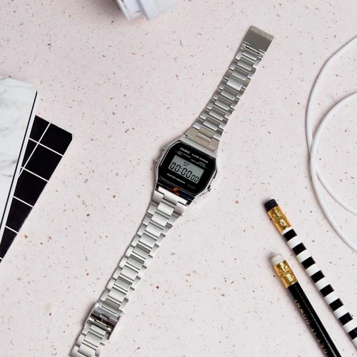 Чоловічий годинник CASIO RETRO A158WEA-1EF купити за ціною 2820 грн на сайті - THEWATCH