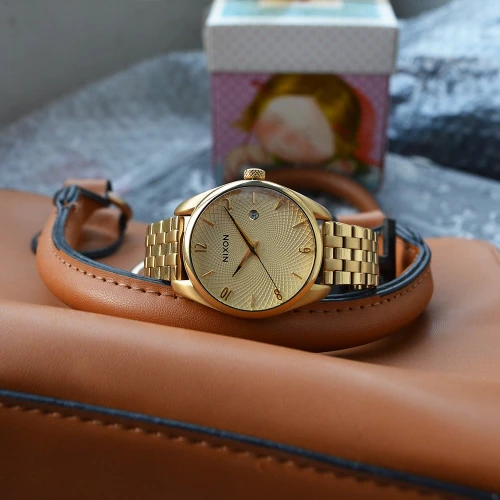 Жіночий годинник NIXON BULLET A418-502-00 купити за ціною 7130 грн на сайті - THEWATCH