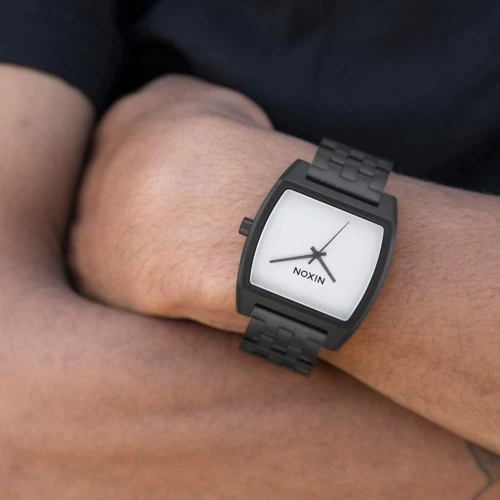 Чоловічий годинник NIXON TIME TRACKER A1245-005-00 купити за ціною 5230 грн на сайті - THEWATCH