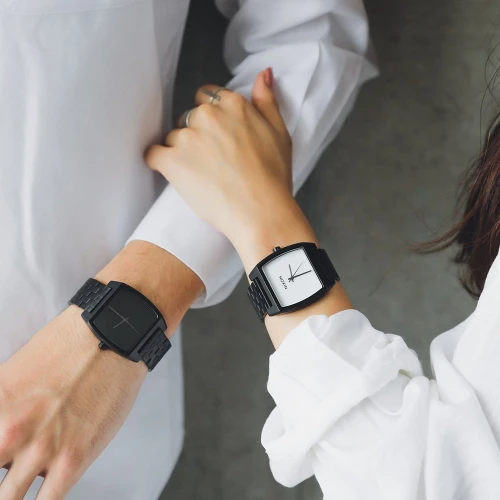 Чоловічий годинник NIXON TIME TRACKER A1245-005-00 купити за ціною 5230 грн на сайті - THEWATCH