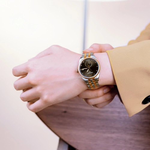 Жіночий годинник CERTINA URBAN DS-8 LADY MOON PHASE C033.257.22.088.00 купити за ціною 30720 грн на сайті - THEWATCH