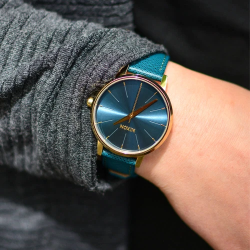 Жіночий годинник NIXON KENSINGTON A108-2816-00 купити за ціною 4800 грн на сайті - THEWATCH
