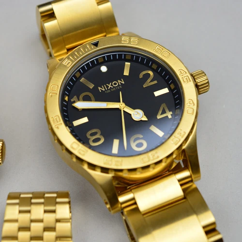 Чоловічий годинник NIXON 46 A916-510-00 купити за ціною 12900 грн на сайті - THEWATCH