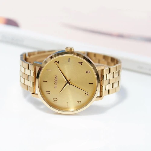 Жіночий годинник NIXON ARROW A1090-502-00 купити за ціною 6600 грн на сайті - THEWATCH