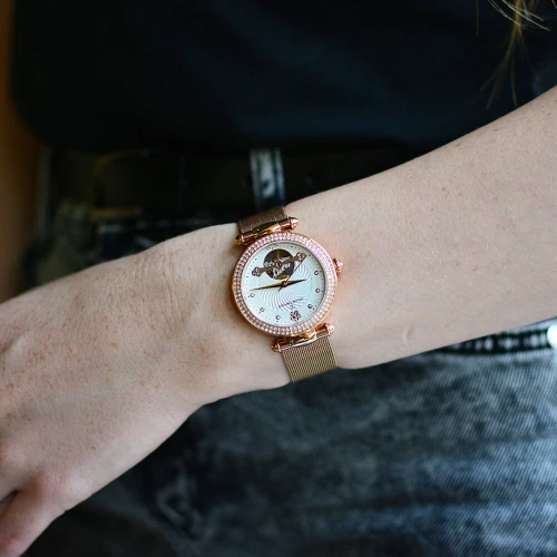 Жіночий годинник CLAUDE BERNARD SOPHISTICATED CLASSICS 85023 37RPM APR купити за ціною 44649 грн на сайті - THEWATCH