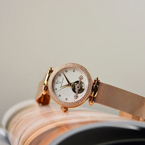 Жіночий годинник CLAUDE BERNARD SOPHISTICATED CLASSICS 85023 37RPM APR купити за ціною 44649 грн на сайті - THEWATCH