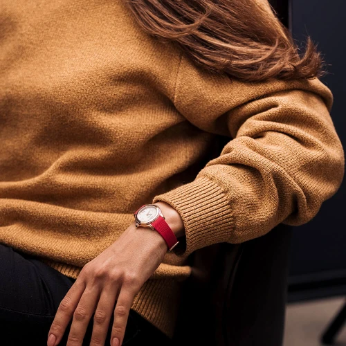 Жіночий годинник BALMAIN ERIA 1839.11.82 купити за ціною 32920 грн на сайті - THEWATCH