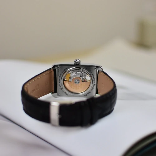 Чоловічий годинник FREDERIQUE CONSTANT CLASSICS CARRÉE AUTOMATIC FC-310MC4S36 купити за ціною 75050 грн на сайті - THEWATCH