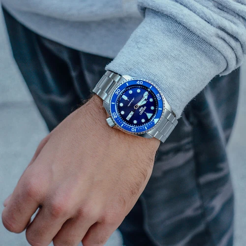 Чоловічий годинник SEIKO 5 SPORTS SRPD51K1 купити за ціною 15700 грн на сайті - THEWATCH