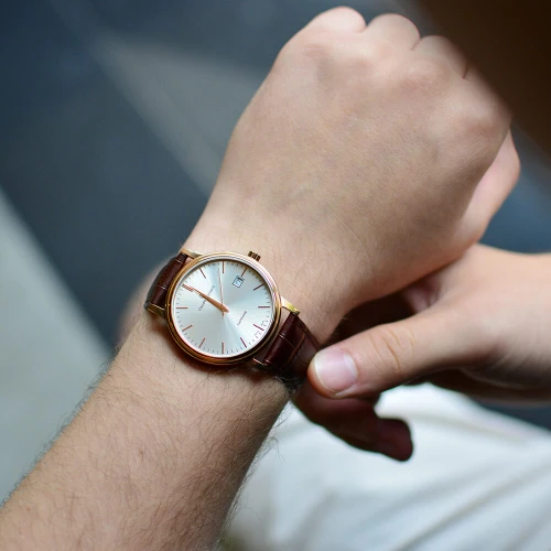 Чоловічий годинник CLAUDE BERNARD CLASSIC 53009 37R AIR купити за ціною 9405 грн на сайті - THEWATCH