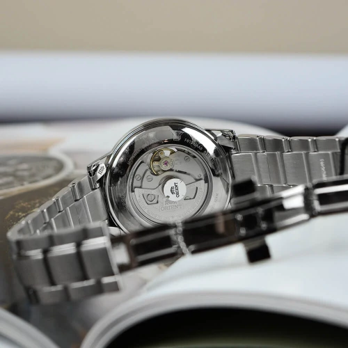 Чоловічий годинник ORIENT RA-AG0026E10B купити за ціною 16020 грн на сайті - THEWATCH