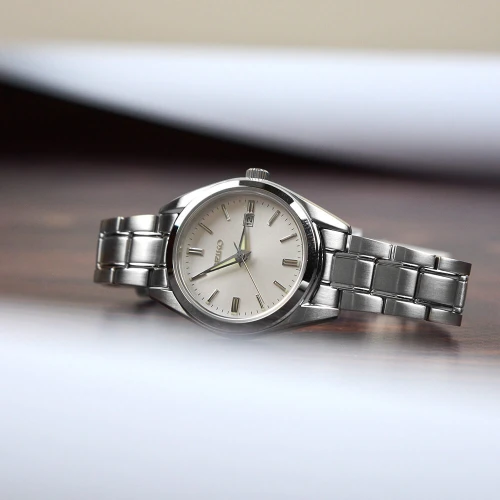 Жіночий годинник SEIKO CS SPORTS SUR633P1 купити за ціною 12100 грн на сайті - THEWATCH