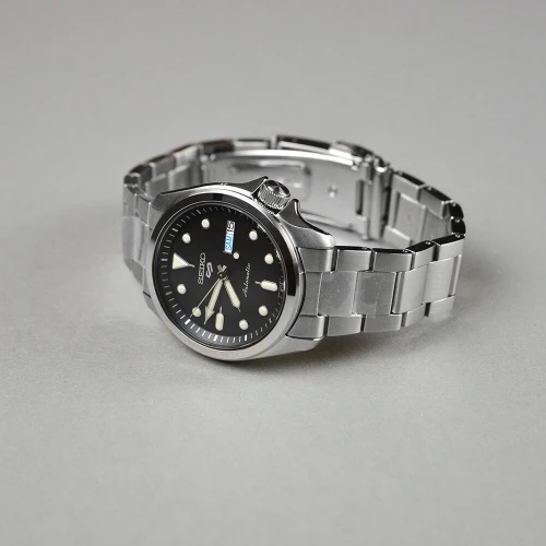 Чоловічий годинник SEIKO 5 SPORTS SRPE55K1 купити за ціною 15700 грн на сайті - THEWATCH