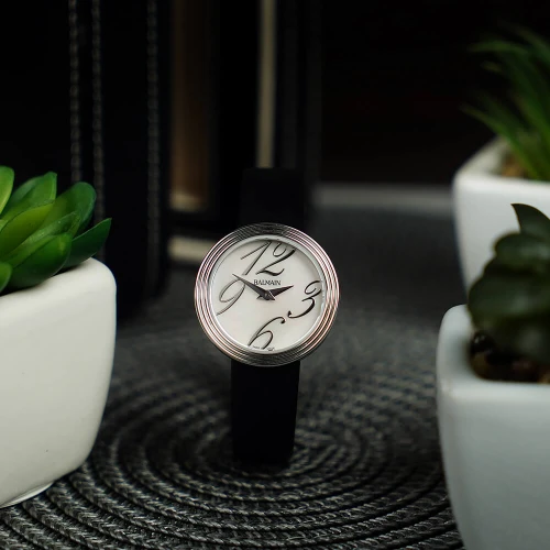 Жіночий годинник BALMAIN OPERA 1371.32.84 купити за ціною 15670 грн на сайті - THEWATCH