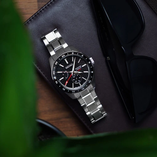Чоловічий годинник SEIKO PRESAGE SHARP EDGED GMT SUMI-IRO SPB221J1 купити за ціною 75800 грн на сайті - THEWATCH