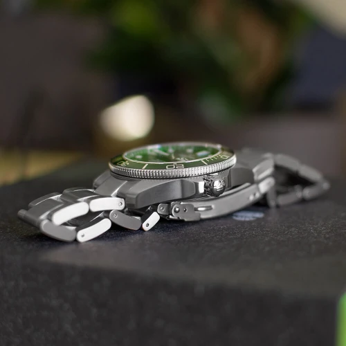 Чоловічий годинник CERTINA AQUA DS ACTION DIVER C032.807.11.091.00 купити за ціною 44850 грн на сайті - THEWATCH