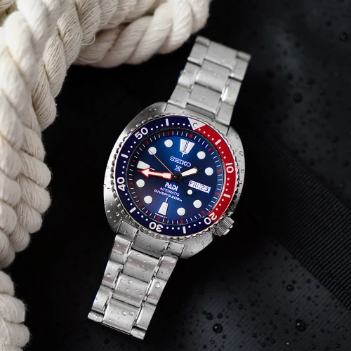 Мужские наручные часы SEIKO PROSPEX TURTLE PADI EDITION SRPE99K1 купить по цене 23700 грн на сайте - THEWATCH
