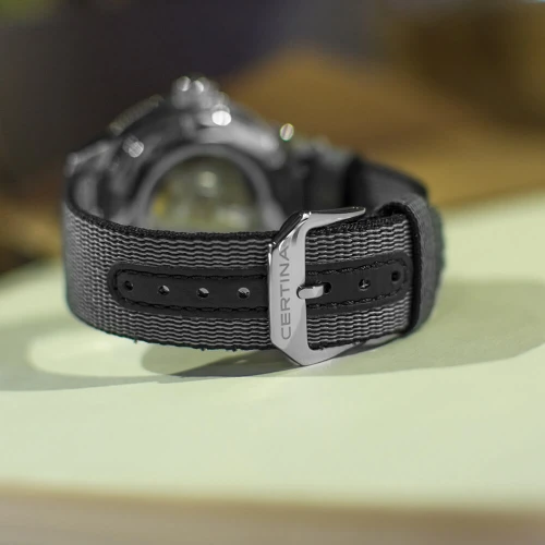 Жіночий годинник CERTINA AQUA DS PH200M C036.207.18.126.00 купити за ціною 52530 грн на сайті - THEWATCH