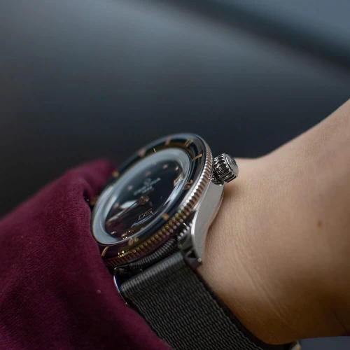 Жіночий годинник CERTINA AQUA DS PH200M C036.207.18.126.00 купити за ціною 52530 грн на сайті - THEWATCH