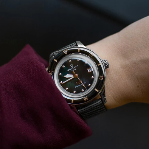 Жіночий годинник CERTINA AQUA DS PH200M C036.207.18.126.00 купити за ціною 52530 грн на сайті - THEWATCH