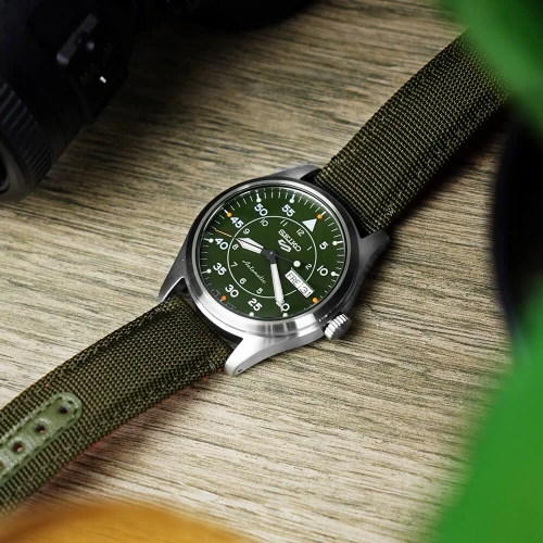 Мужские наручные часы SEIKO 5 SPORTS STREET SRPH29K1 купить по цене 15700 грн на сайте - THEWATCH