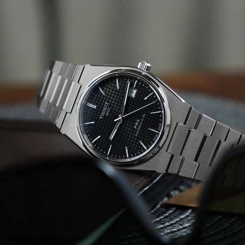 Чоловічий годинник TISSOT PRX T137.407.11.051.00 купити за ціною 38510 грн на сайті - THEWATCH