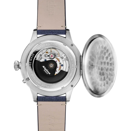 Чоловічий годинник ALPINA STARTIMER PILOT HERITAGE AUTOMATIC AL-525NBG4SH6 купити за ціною 55680 грн на сайті - THEWATCH