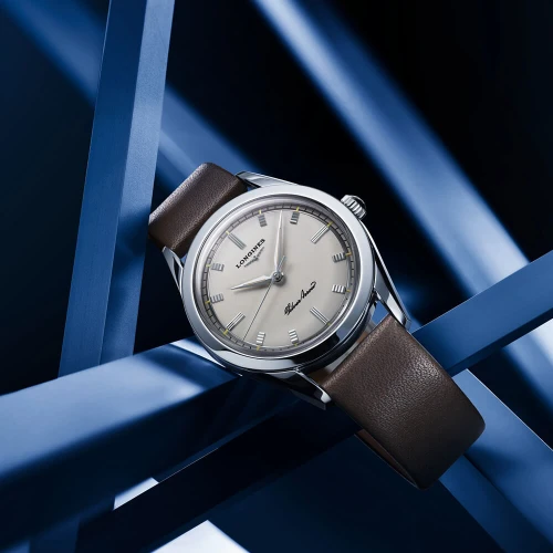 Чоловічий годинник LONGINES HERITAGE CLASSIC SILVER ARROW L2.834.4.72.2 купити за ціною 133960 грн на сайті - THEWATCH