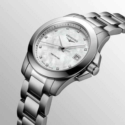 Жіночий годинник LONGINES CONQUEST L3.377.4.87.6 купити за ціною 77880 грн на сайті - THEWATCH