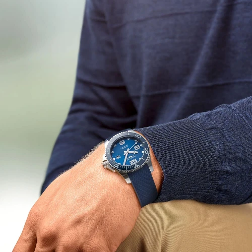 Чоловічий годинник LONGINES HYDROCONQUEST L3.782.4.96.9 купити за ціною 105920 грн на сайті - THEWATCH