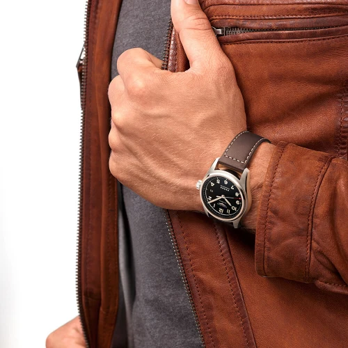 Чоловічий годинник LONGINES SPIRIT L3.810.4.53.0 купити за ціною 130840 грн на сайті - THEWATCH