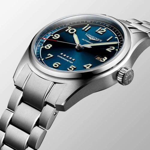 Чоловічий годинник LONGINES SPIRIT L3.811.4.93.6 купити за ціною 137080 грн на сайті - THEWATCH