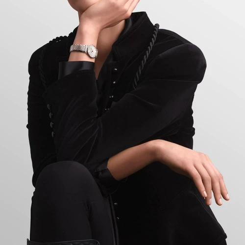 Жіночий годинник LONGINES LA GRANDE CLASSIQUE DE LONGINES L4.512.4.87.6 купити за ціною 96580 грн на сайті - THEWATCH