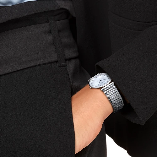 Жіночий годинник LONGINES LA GRANDE CLASSIQUE DE LONGINES L4.709.4.88.6 купити за ціною 96580 грн на сайті - THEWATCH