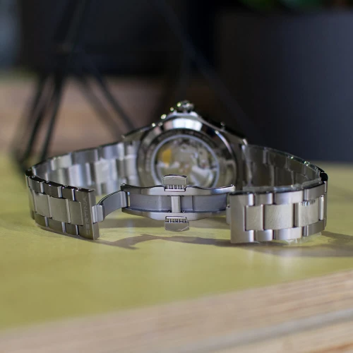 Чоловічий годинник CERTINA URBAN DS-8 POWERMATIC 80 C033.807.44.047.00 купити за ціною 45470 грн на сайті - THEWATCH