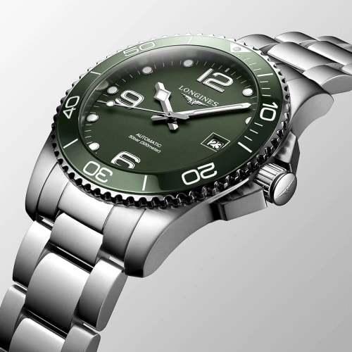 Чоловічий годинник LONGINES HYDROCONQUEST L3.781.4.06.6 купити за ціною 105920 грн на сайті - THEWATCH