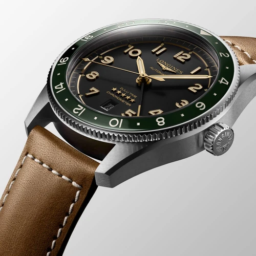 Чоловічий годинник LONGINES SPIRIT ZULU TIME L3.812.4.63.2 купити за ціною 180690 грн на сайті - THEWATCH