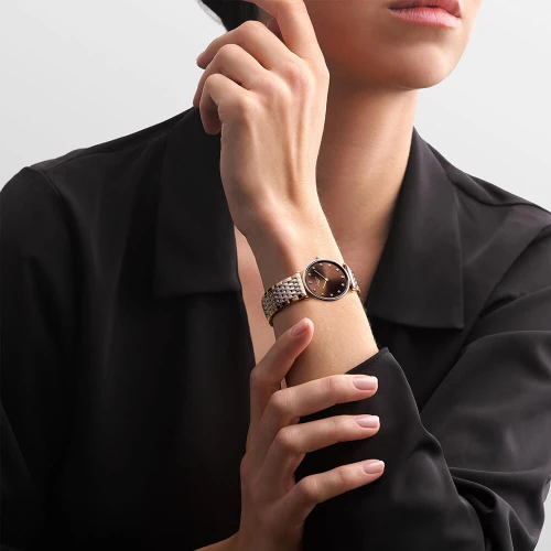 Жіночий годинник LONGINES LA GRANDE CLASSIQUE DE LONGINES L4.512.1.67.7 купити за ціною 99690 грн на сайті - THEWATCH