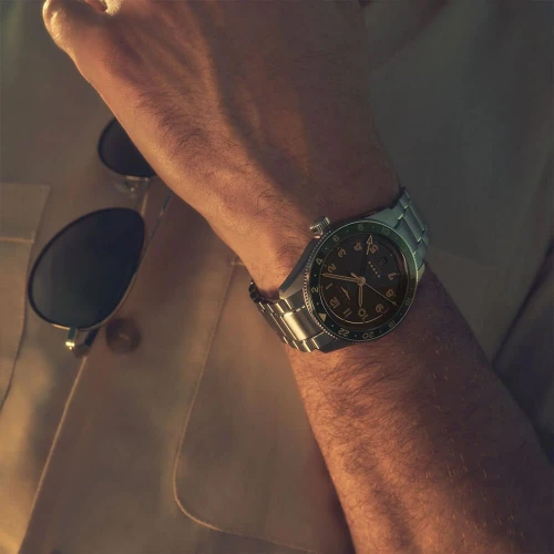 Чоловічий годинник LONGINES SPIRIT ZULU TIME L3.812.4.63.6 купити за ціною 186920 грн на сайті - THEWATCH