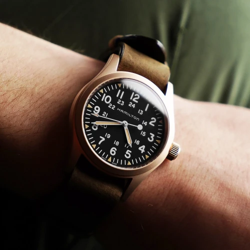 Чоловічий годинник HAMILTON KHAKI FIELD MECHANICAL BRONZE 38MM H69459530 купити за ціною 50660 грн на сайті - THEWATCH