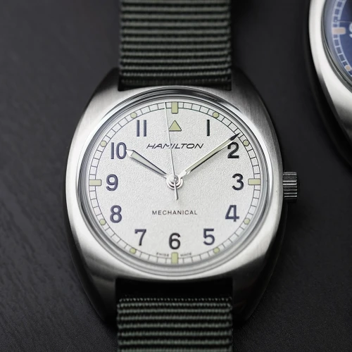 Чоловічий годинник HAMILTON KHAKI AVIATION PILOT PIONEER MECHANICAL H76419951 купити за ціною 47380 грн на сайті - THEWATCH