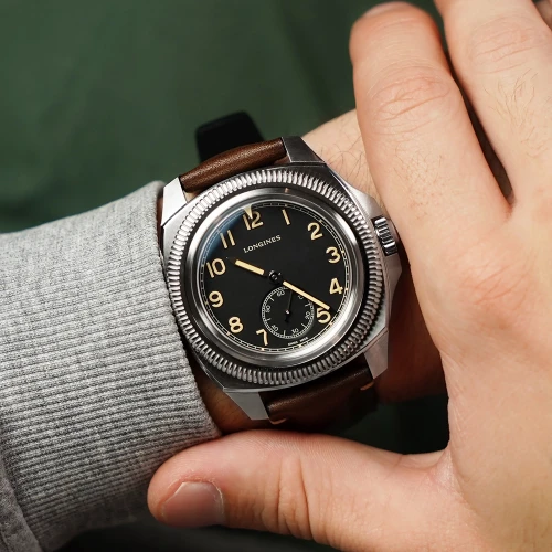 Чоловічий годинник LONGINES HERITAGE AVIGATION PILOT MAJETEK BOX EDITION L2.838.4.53.9 купити за ціною 227420 грн на сайті - THEWATCH