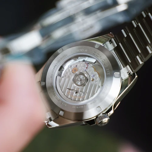 Чоловічий годинник LONGINES CONQUEST L3.830.4.02.6 купити за ціною 121500 грн на сайті - THEWATCH