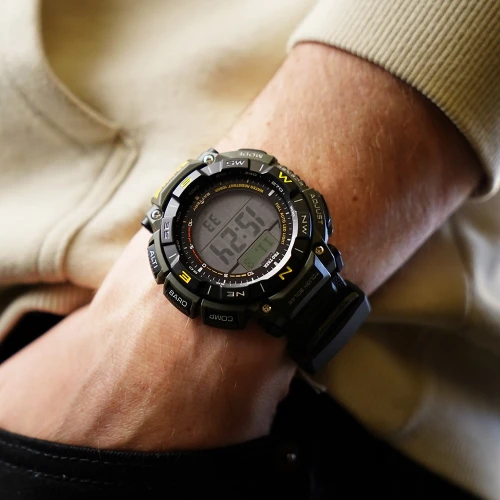 Чоловічий годинник CASIO PRO TREK PRG-340-3ER купити за ціною 16840 грн на сайті - THEWATCH