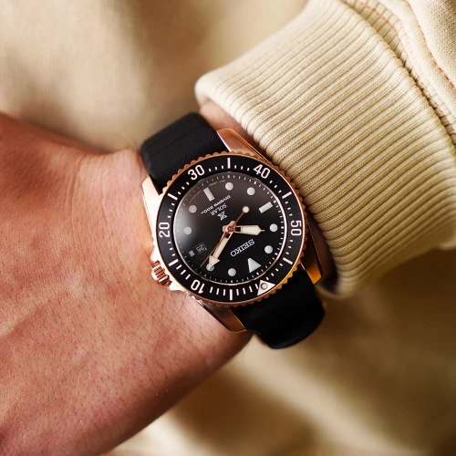 Чоловічий годинник SEIKO PROSPEX SOLAR SNE586P1 купити за ціною 27800 грн на сайті - THEWATCH