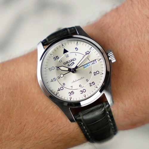 Чоловічий годинник SEIKO 5 SPORTS SRPJ87K1 купити за ціною 15700 грн на сайті - THEWATCH