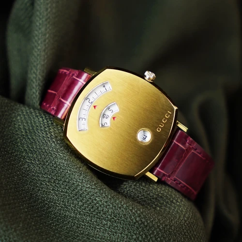 Чоловічий годинник GUCCI GRIP YA157402 купити за ціною 109480 грн на сайті - THEWATCH