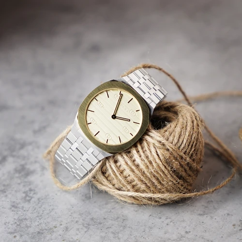 Жіночий годинник GUCCI 25H 34 MM YA163403 купити за ціною 106600 грн на сайті - THEWATCH