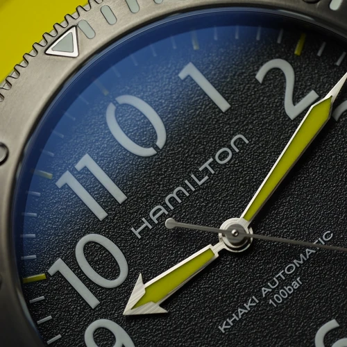 Чоловічий годинник HAMILTON KHAKI NAVY BELOWZERO AUTO TITANIUM H78535380 купити за ціною 95060 грн на сайті - THEWATCH